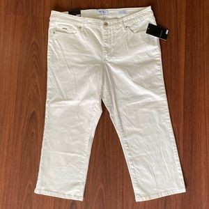 Nine West Capri Pant